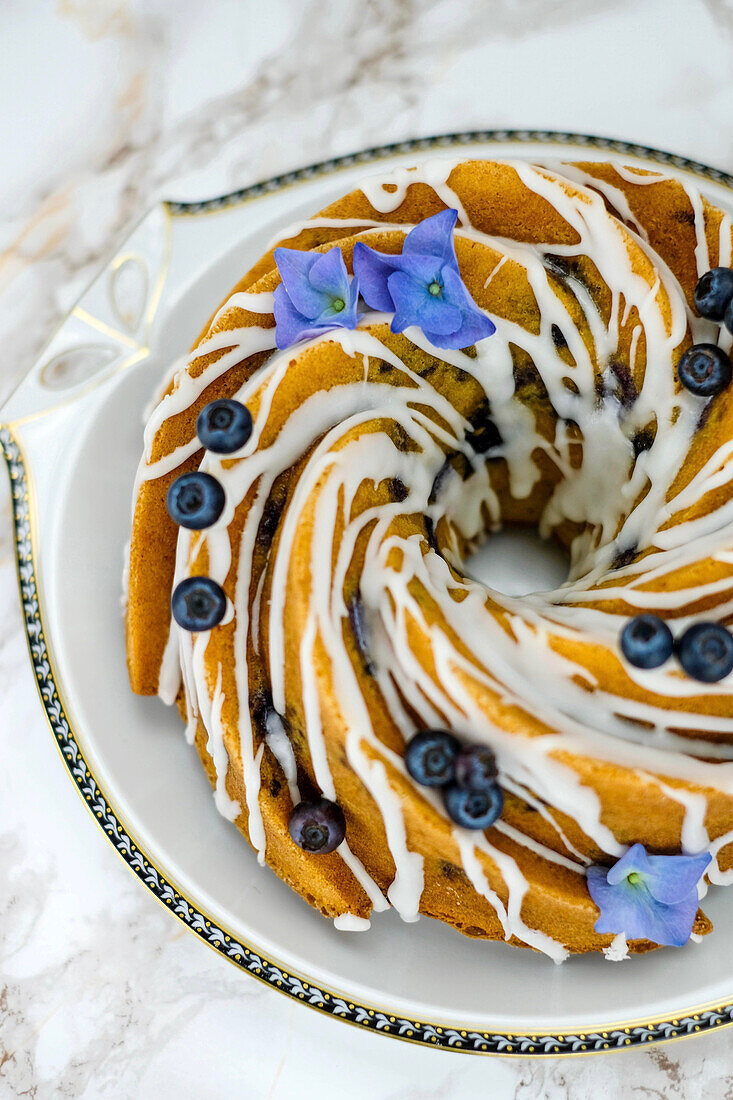 Blueberry Gugelhupf