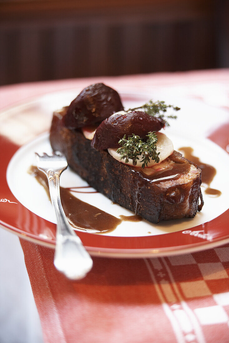 Schweinebrust mit Rüben