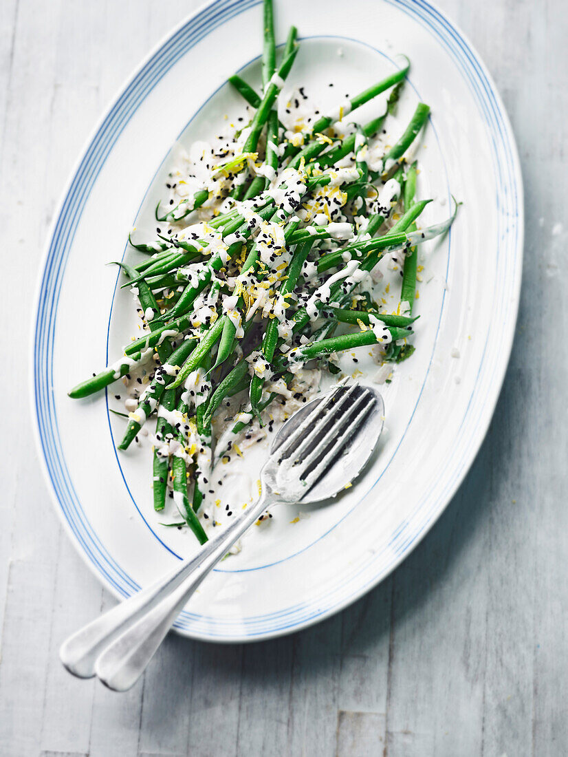 French beans with tahini dressing