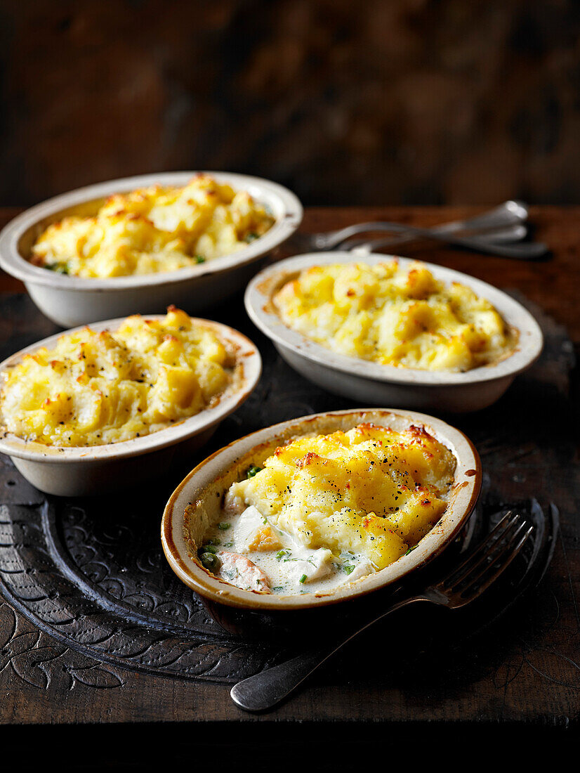 Fish pies with potato crust