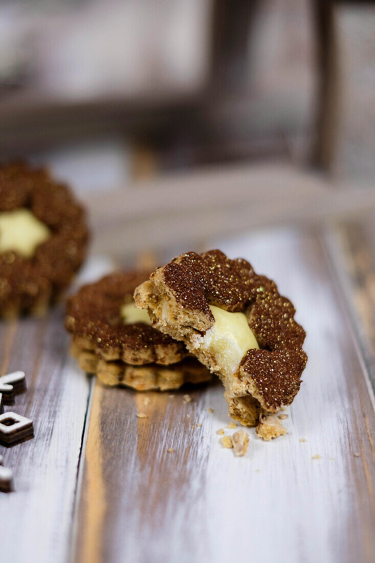 Christmas egg liqueur biscuits