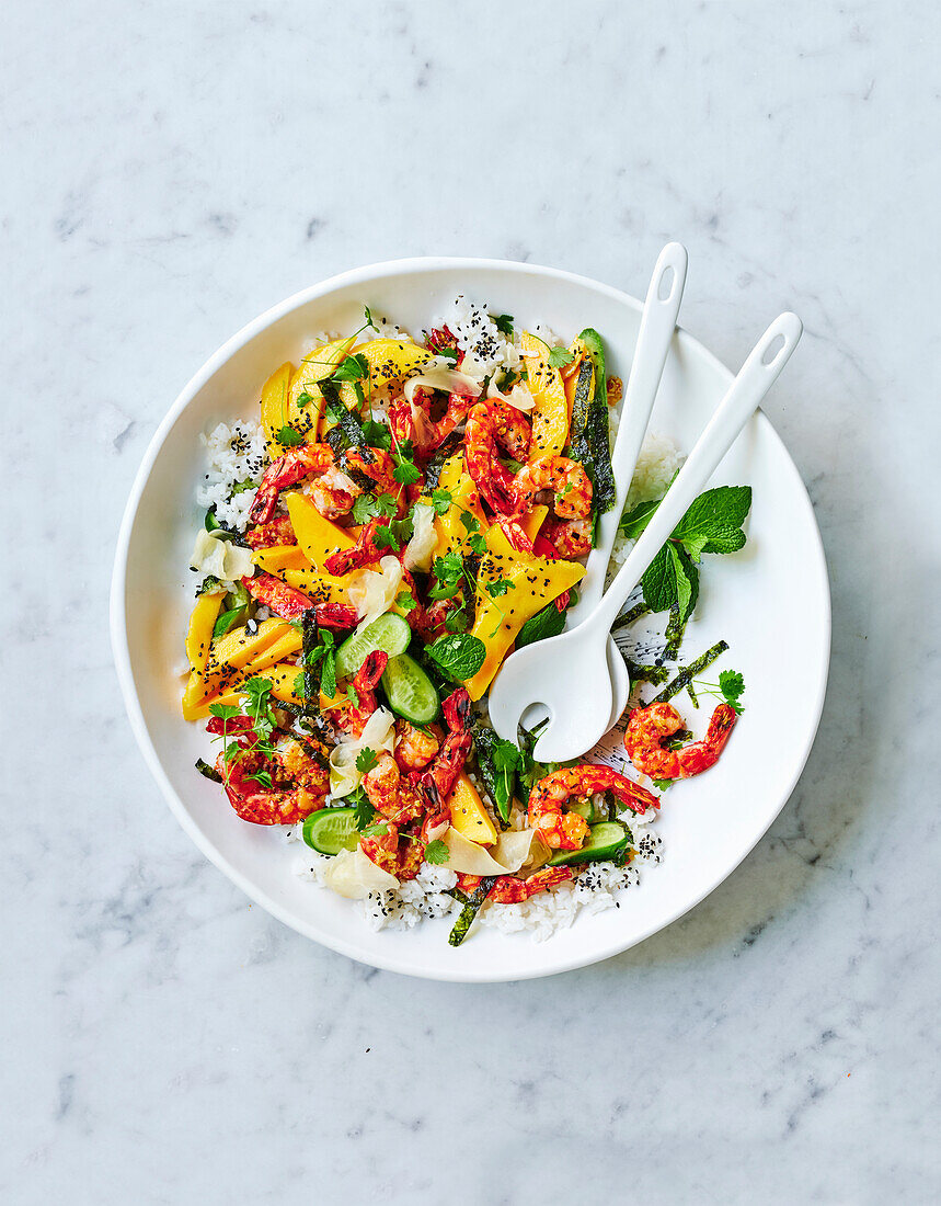 CHRISTMAS COOKING - SALADS WITH A TWIST - Sushi rice salad with grilled prawns and mango