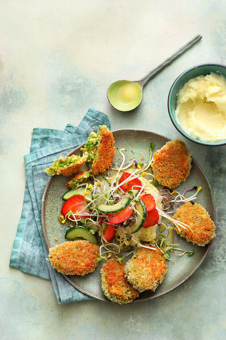 Crispy pea nuggets made with tofu and oat flakes