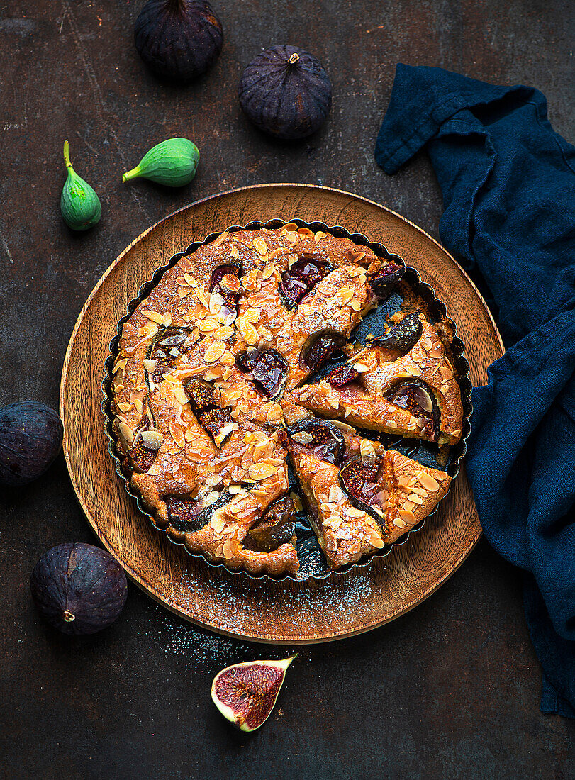 Saftiger Feigen-Mandelkuchen