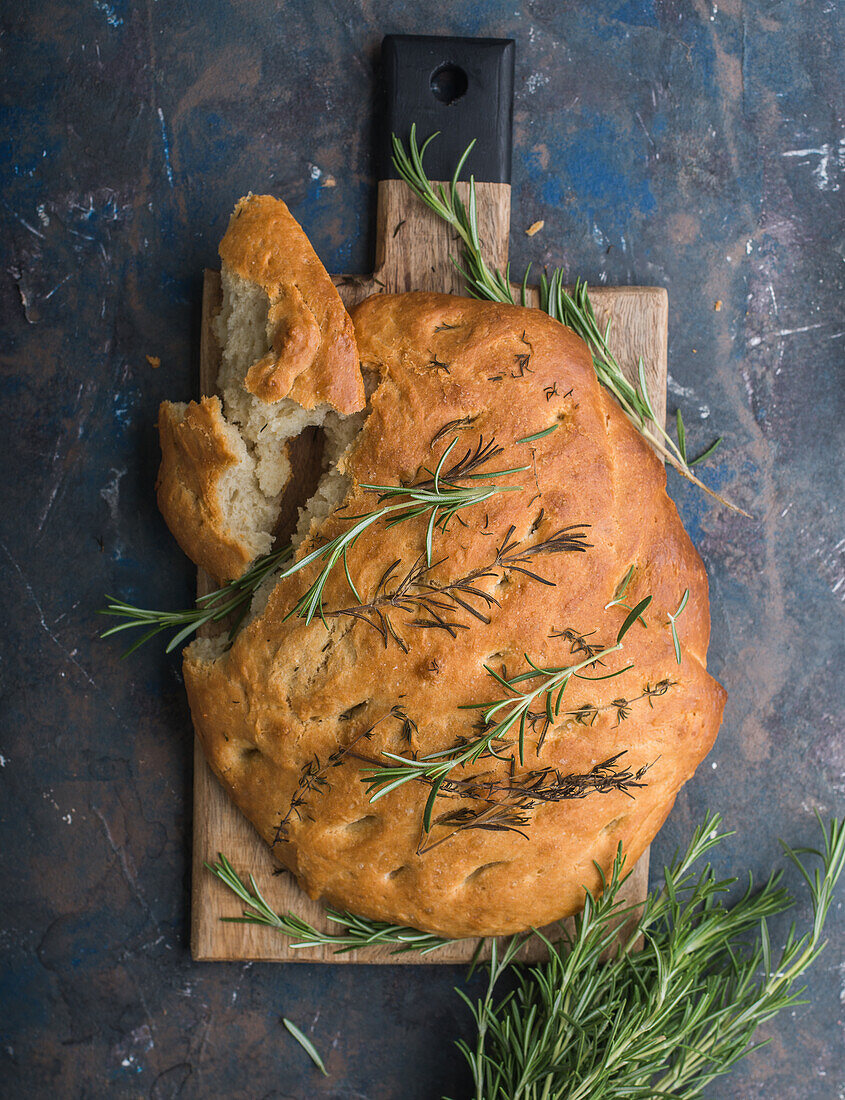 Focaccia mit Kräutern