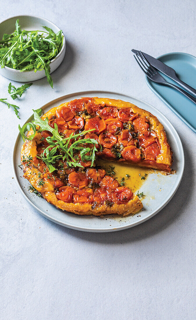 Fragrant tomato tarte tatin