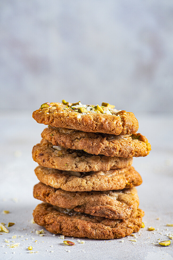 Cookies mit weißer Schokolade und Pistazien