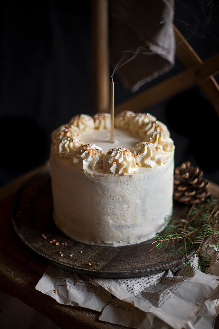 Eggnog cake with white chocolate cream and pear compote