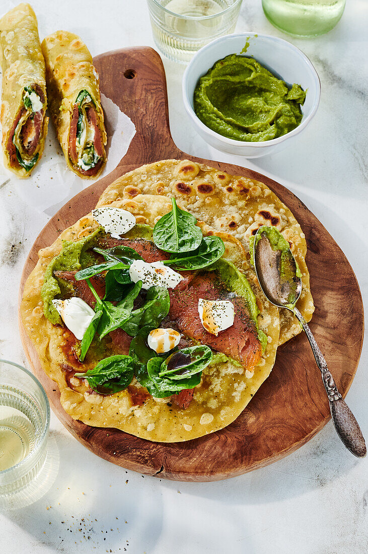 Salmon wraps with baby spinach