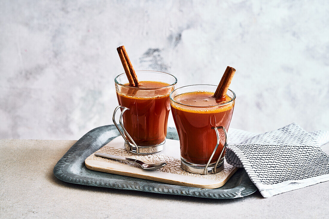 Hot buttered rum with cinnamon