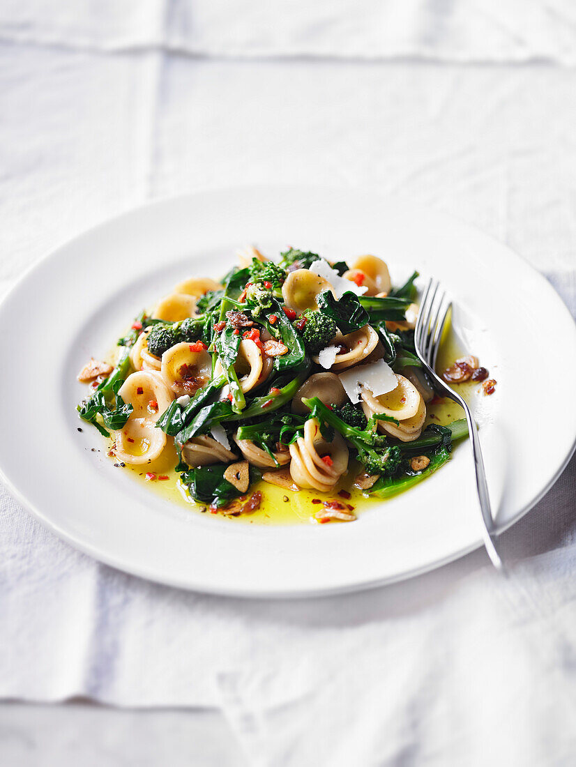 Orecchiette with anchovies and purple broccoli