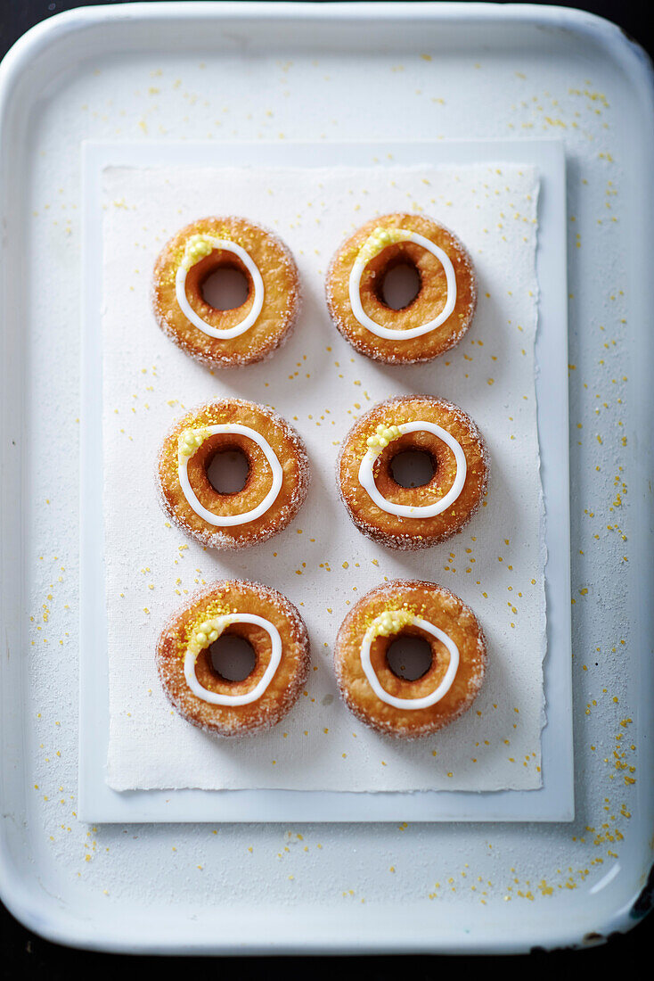 Doughsants - donut meets croissant - Cronut