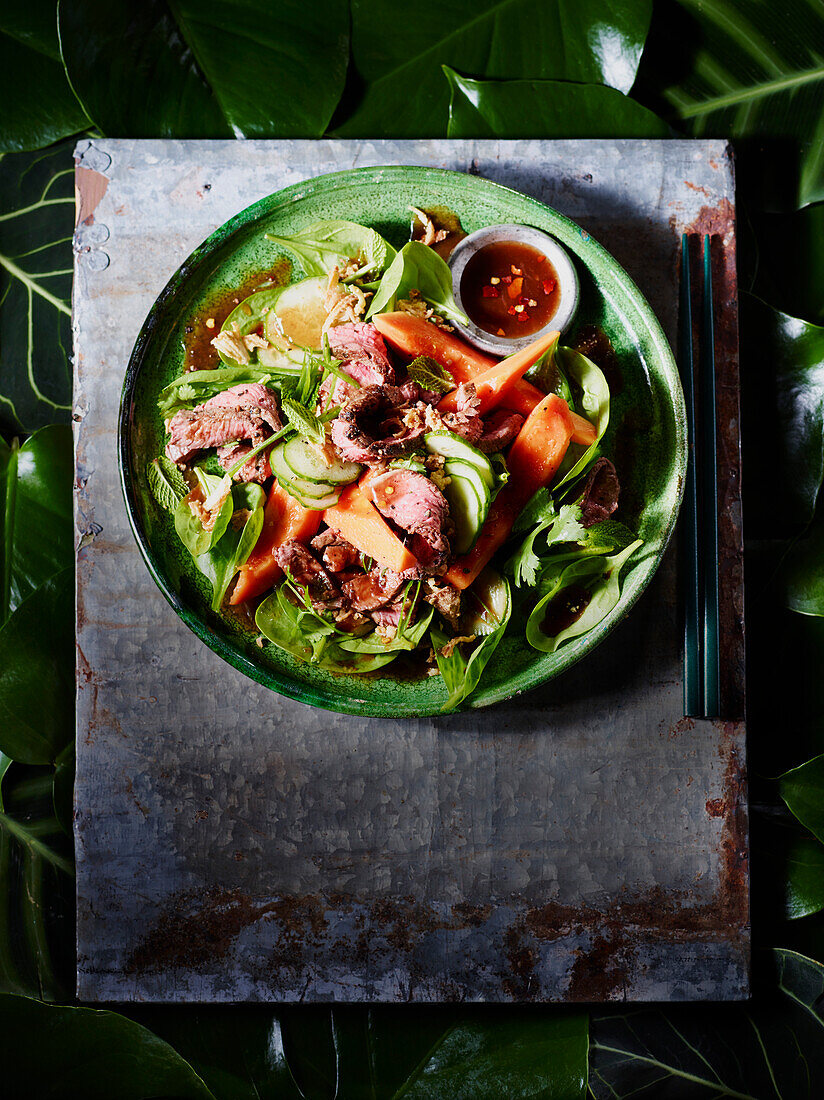 Beef Papaya Salad with Tamarind Soy Dressing