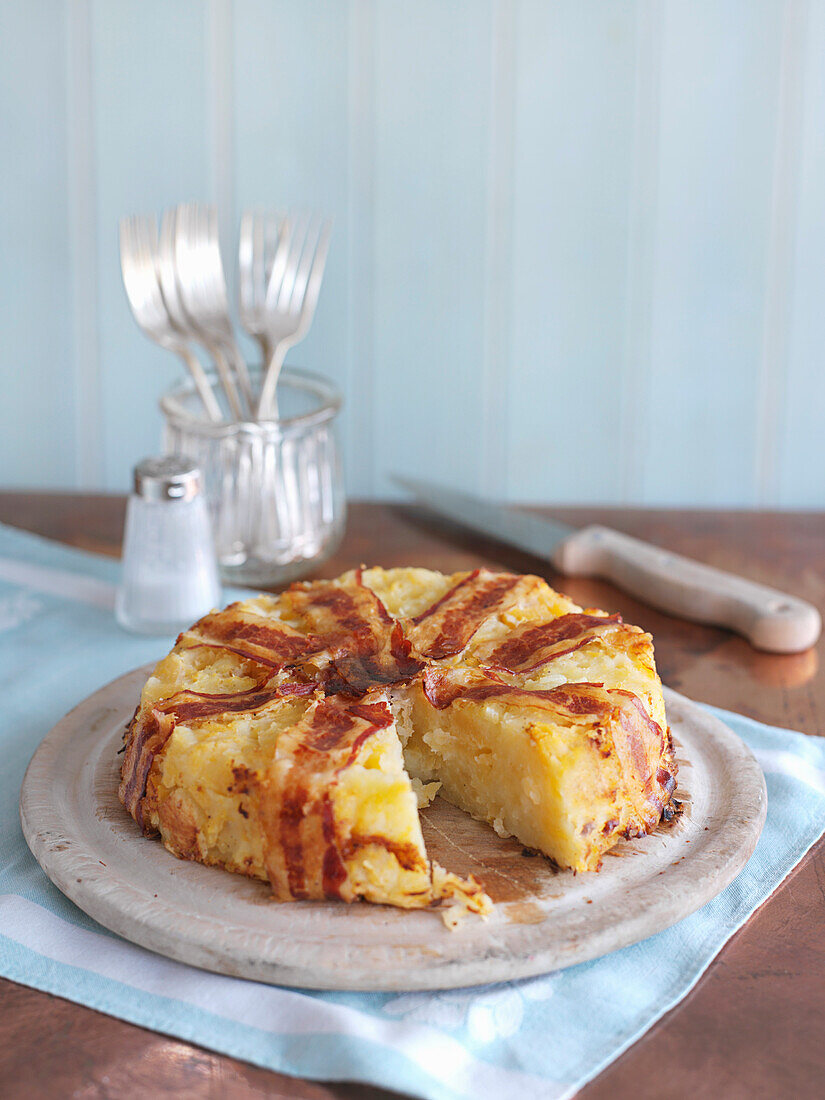 Crispy turnip potato cake with bacon