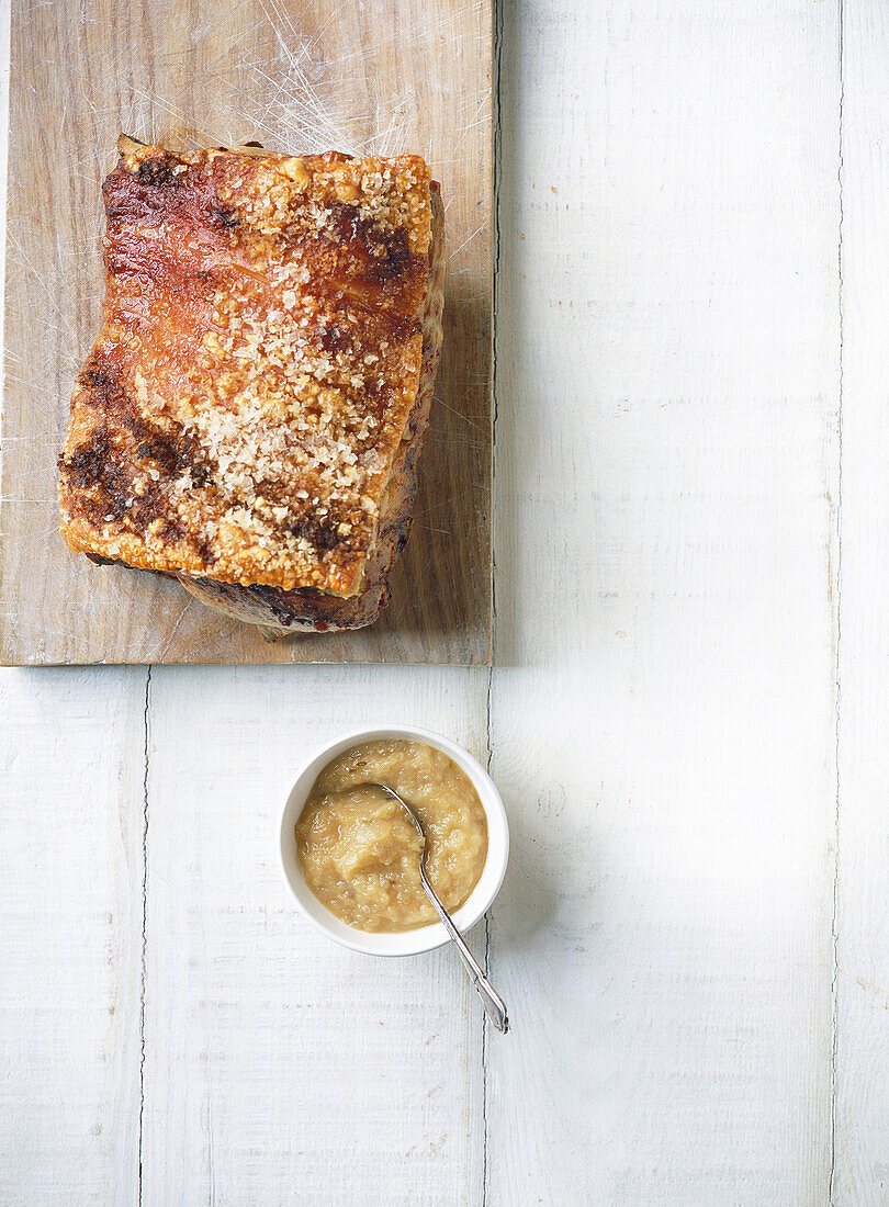 Schweinebraten mit Birnensauce