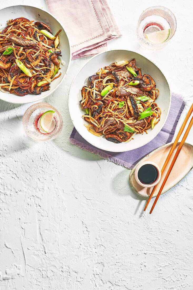 Chow mein with beef (China)