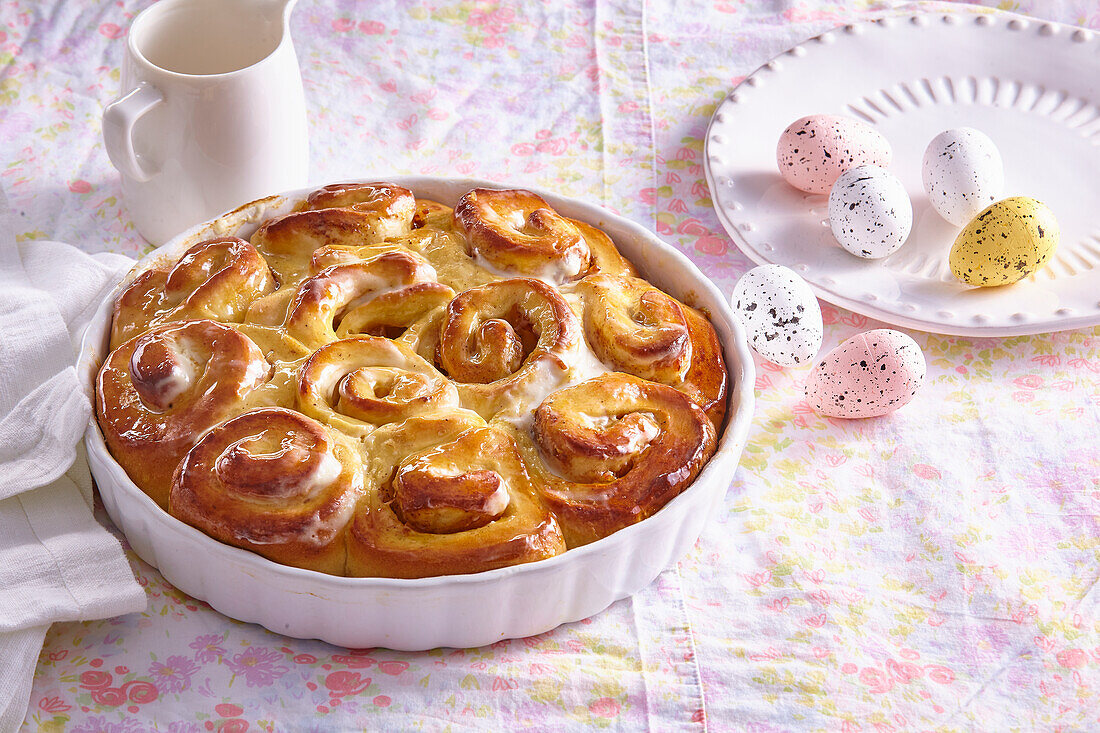 Hefeschnecken mit Orangenmarmelade zu Ostern