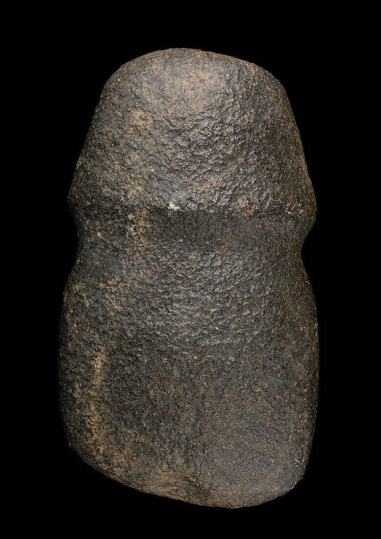 Axe with trapezoidal throat in basalt