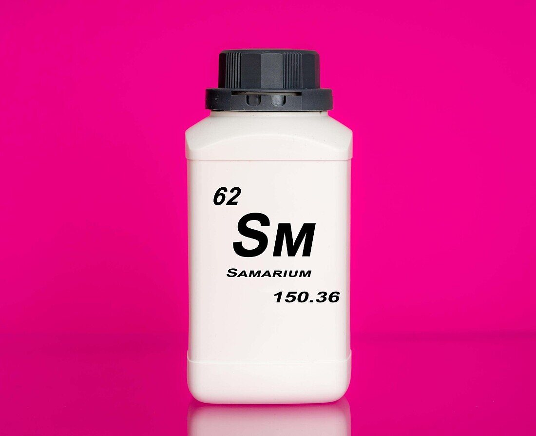 Container of the chemical element samarium