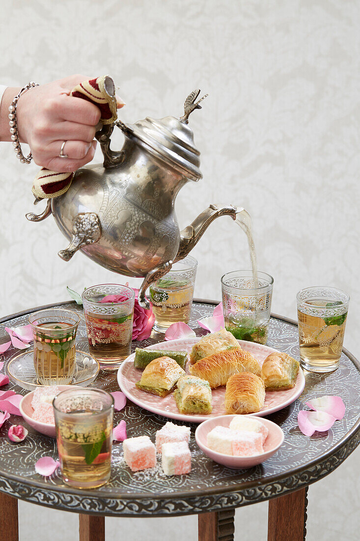 Table set with roses