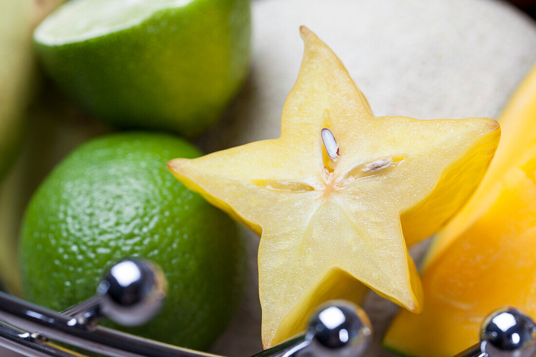 Obstschale, Carambola, Limette