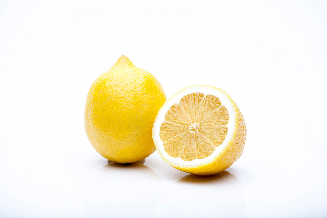 Citrus limon