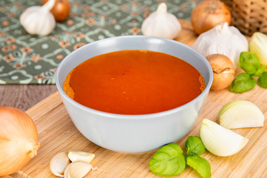 Kalte Tomatensuppe