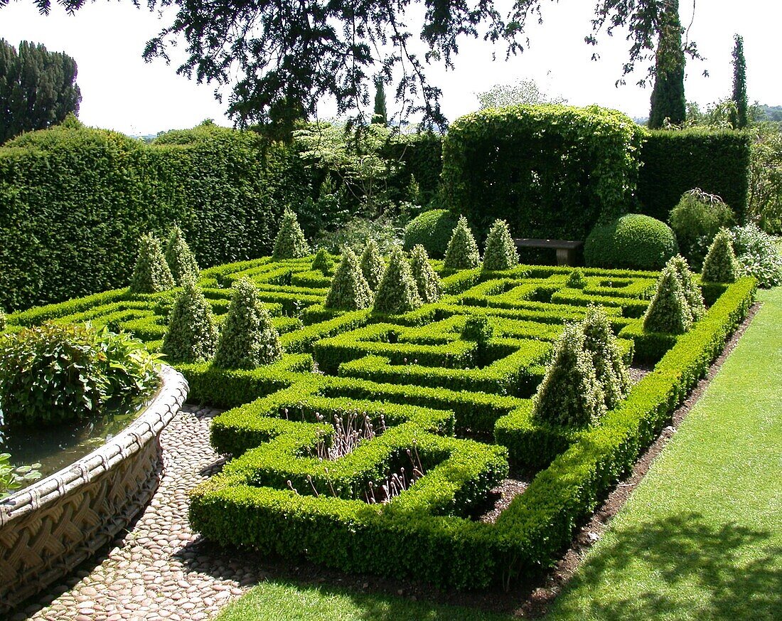 Gartenlabyrinth