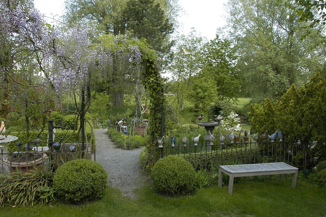 Ceramic animals in the garden