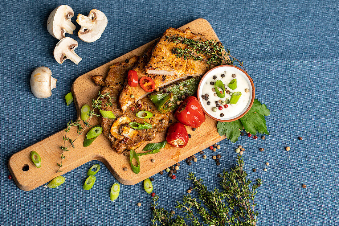 Grilling - Grilled meat with side dish