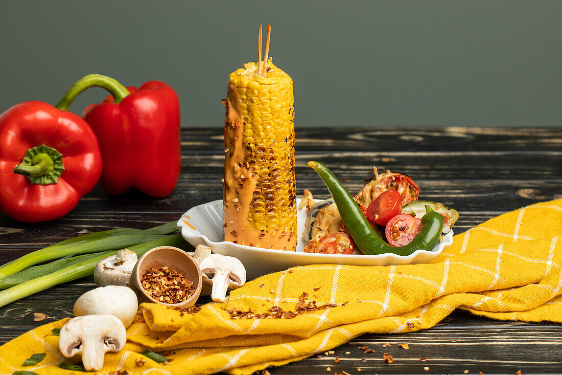 Grilling - Grilled corn with side dish