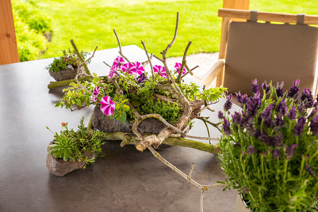 Patio decoration - Table arrangement