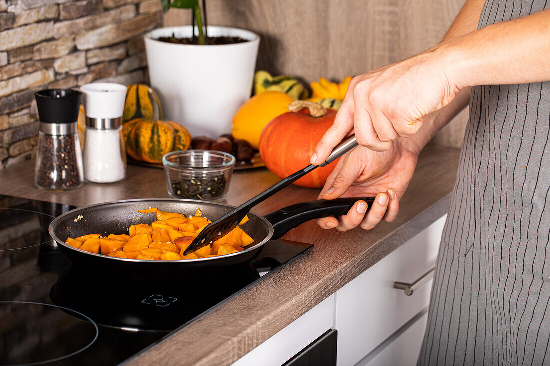 Pumpkin pesto - Sauté pumpkin