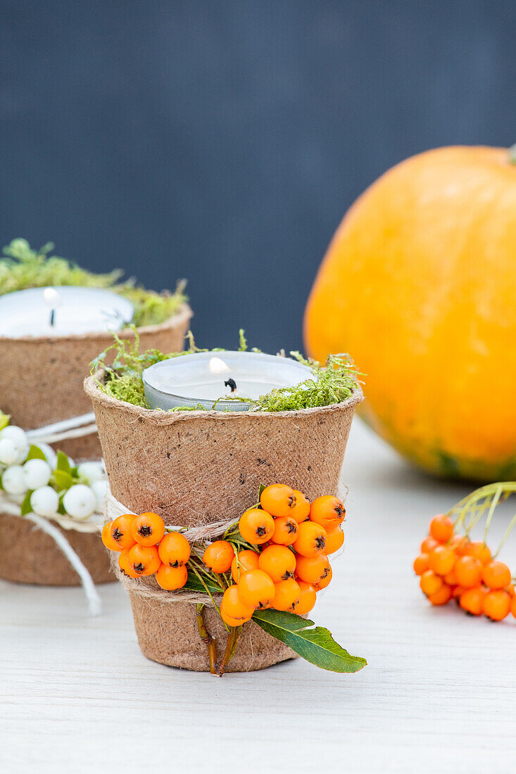Herbstdeko - Teelichter mit Beeren