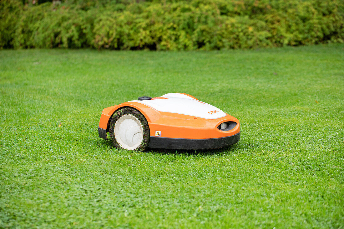 Mowing robot