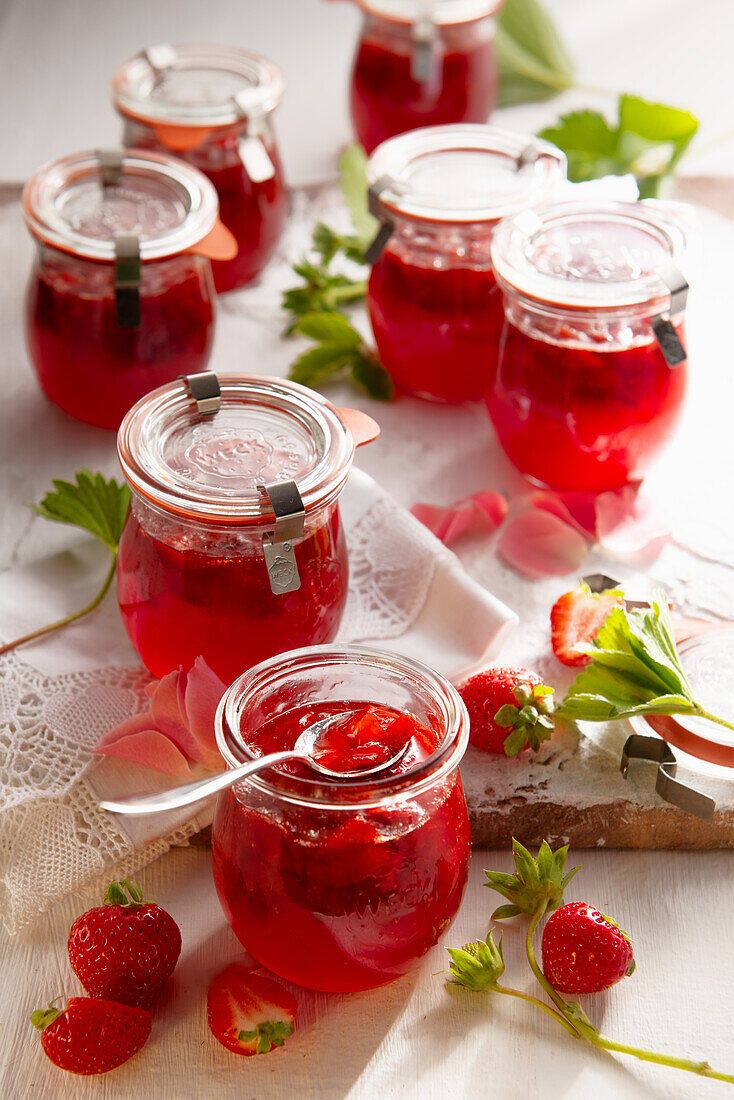 Strawberry jam with rose petals