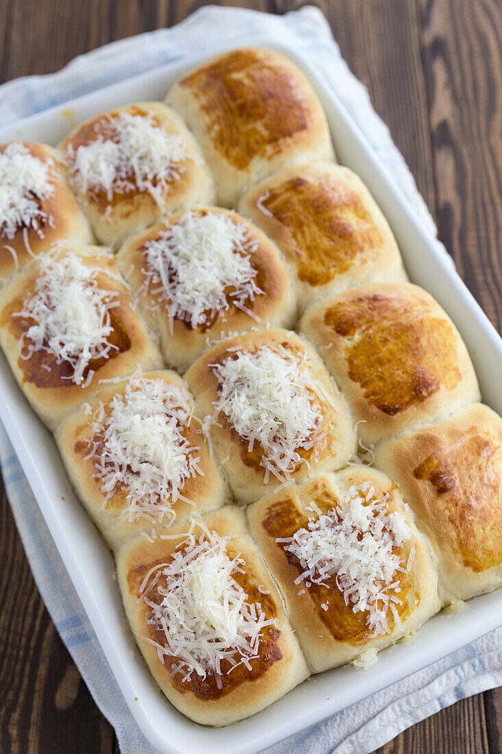 Yeast rolls with grated Parmesan cheese