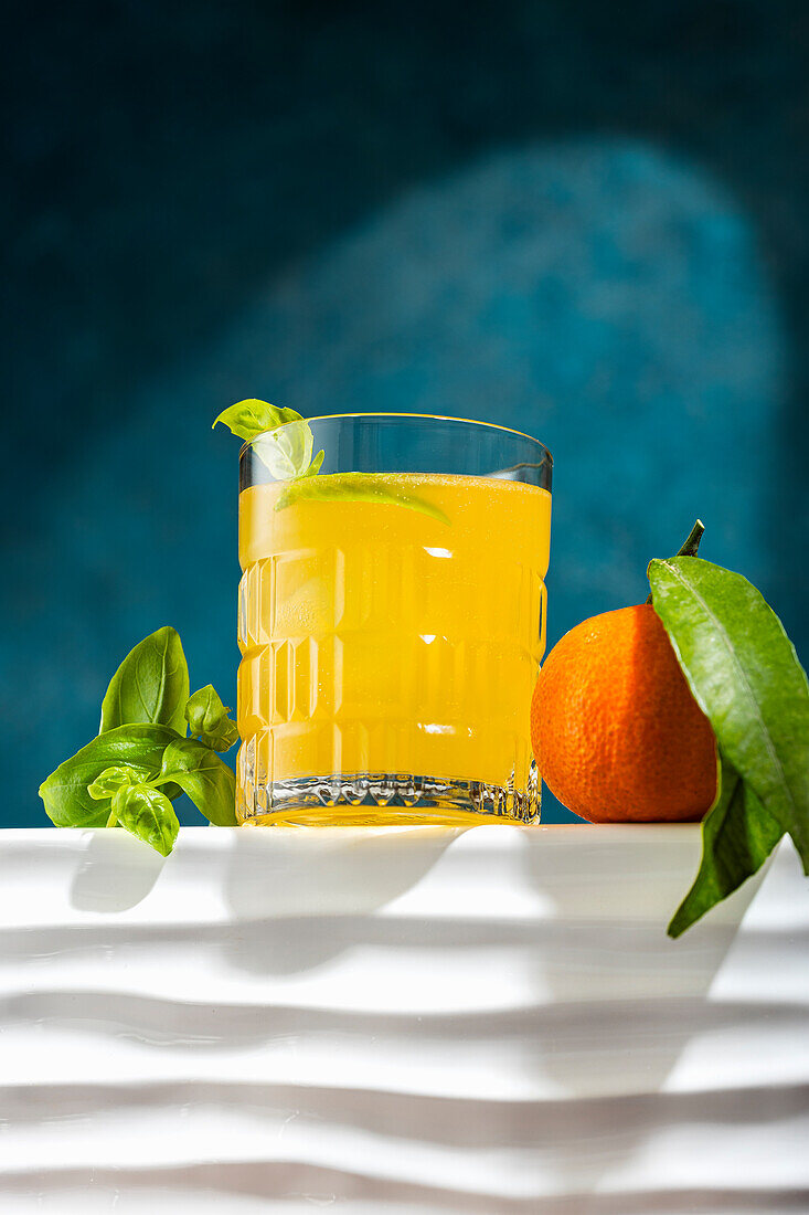 Mandarin gin