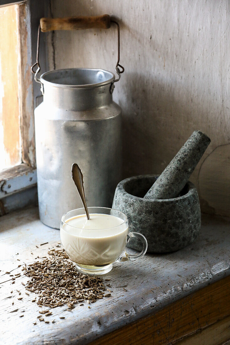 Fenchel-Anis-Milch bei Husten