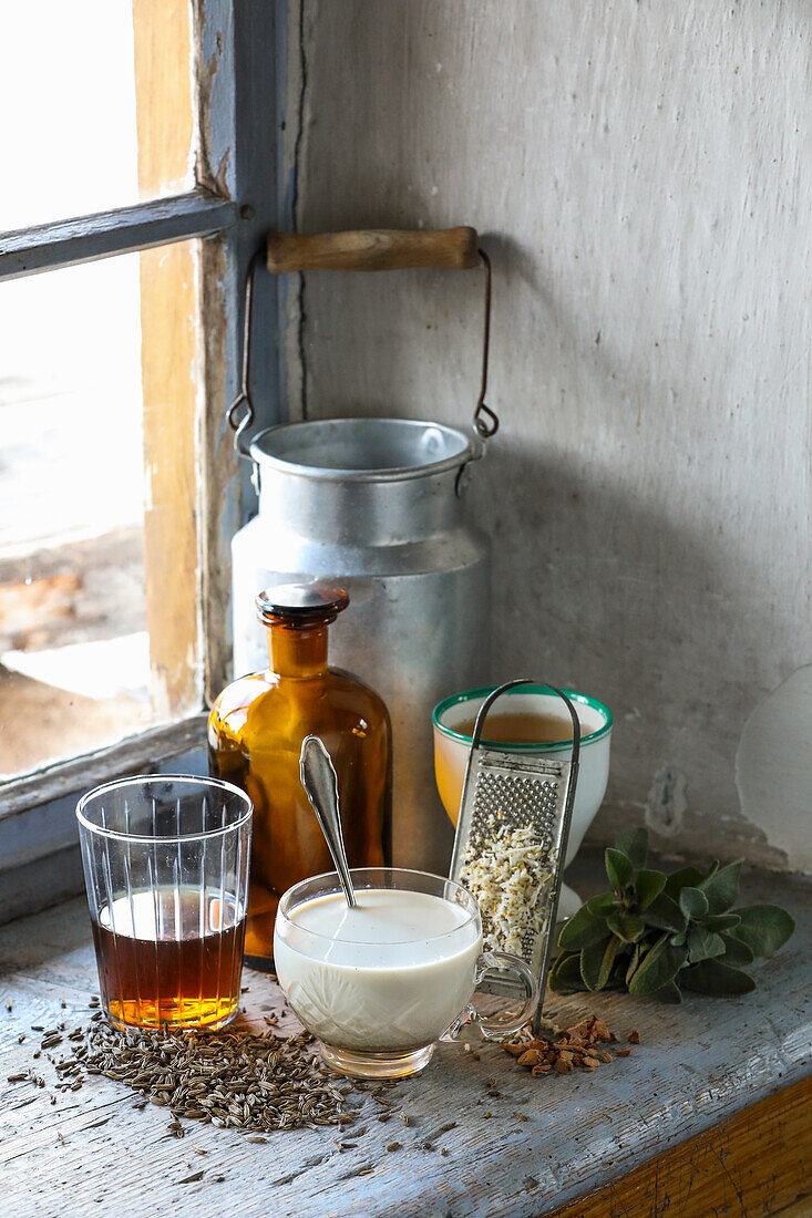 Horseradish drink, fennel-anise milk and sage gargle