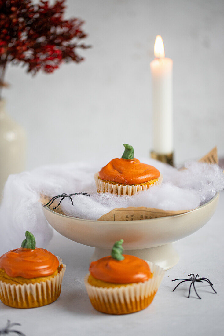 Kürbismuffins zu Halloween