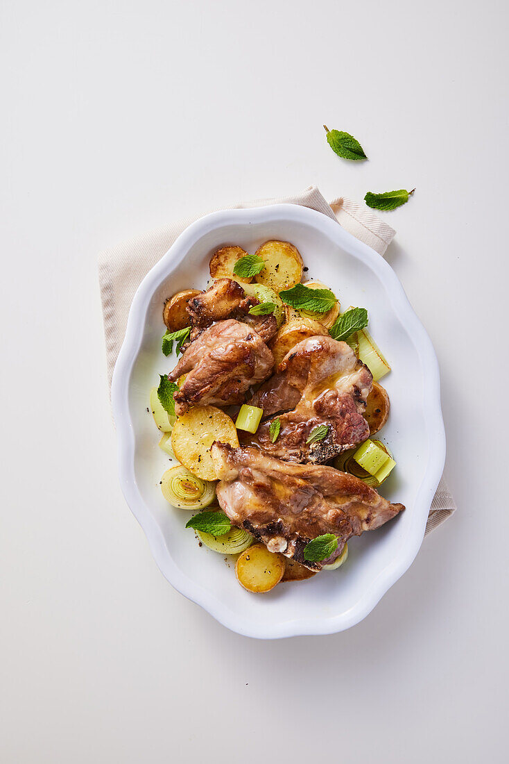 Honey lamb chops with potatoes