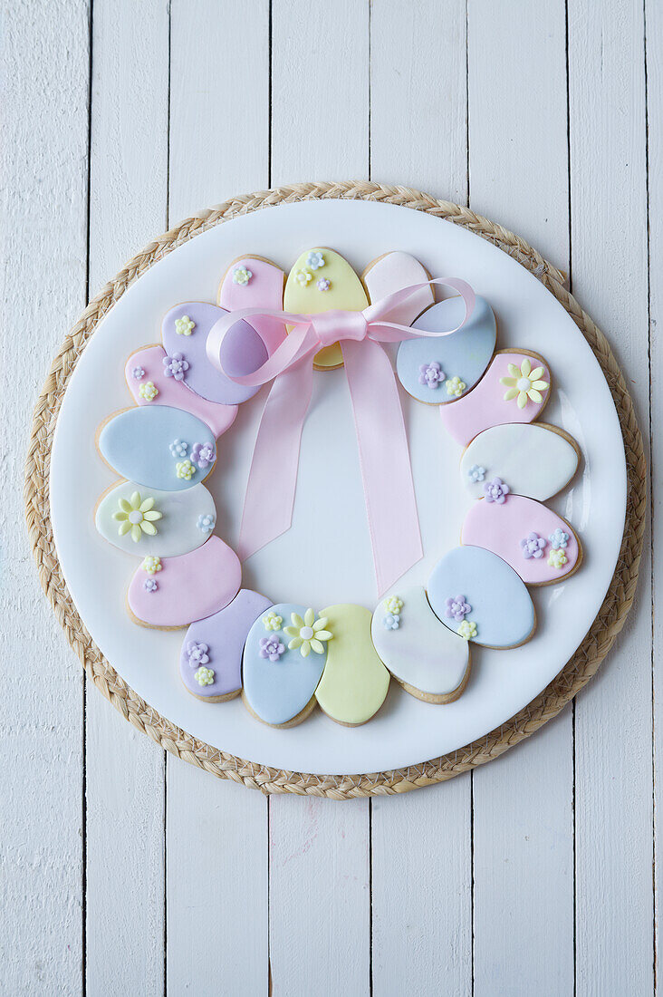 Easter egg biscuit wreath