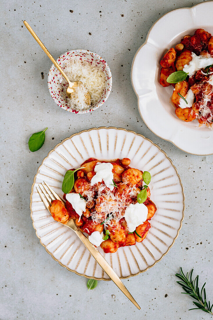 Gnocchi in tomato sauce with burrata