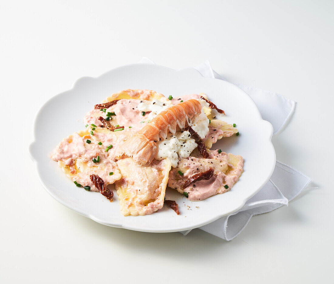 Ravioli with prawns and stracciatella cheese