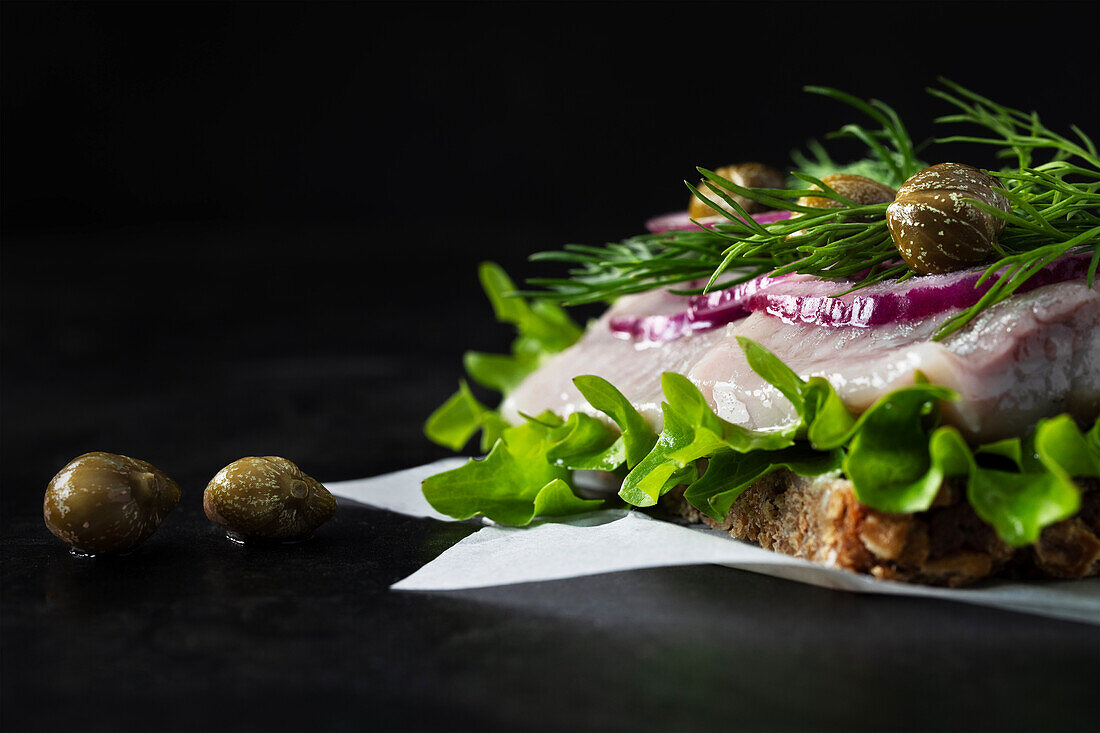 Smørrebrød mit Hering (Schweden)