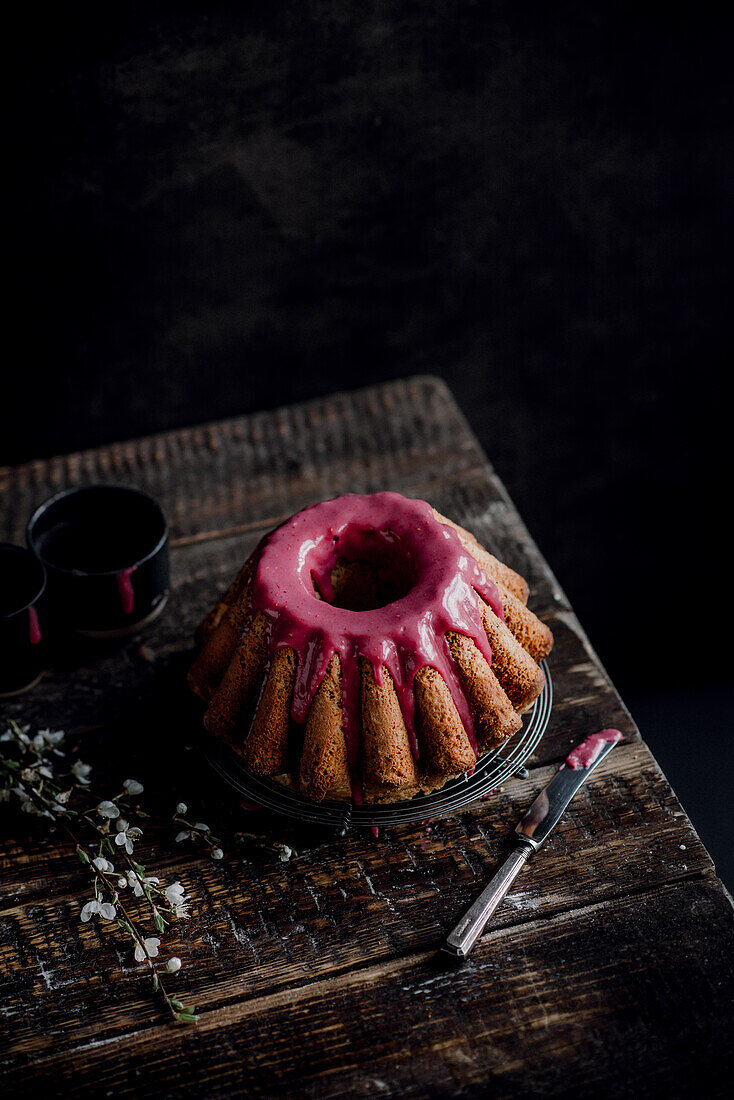 Cupcake with raspberry icing
