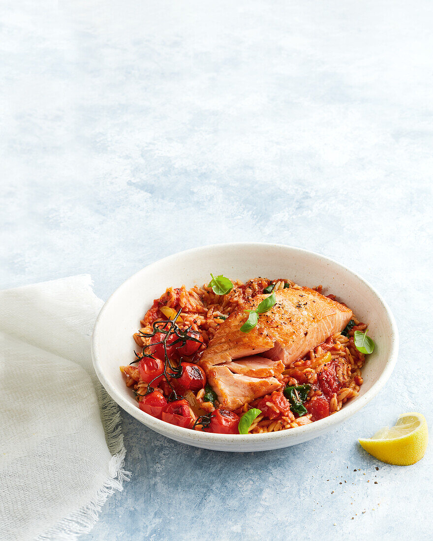 Baked risoni arrabiata with salmon