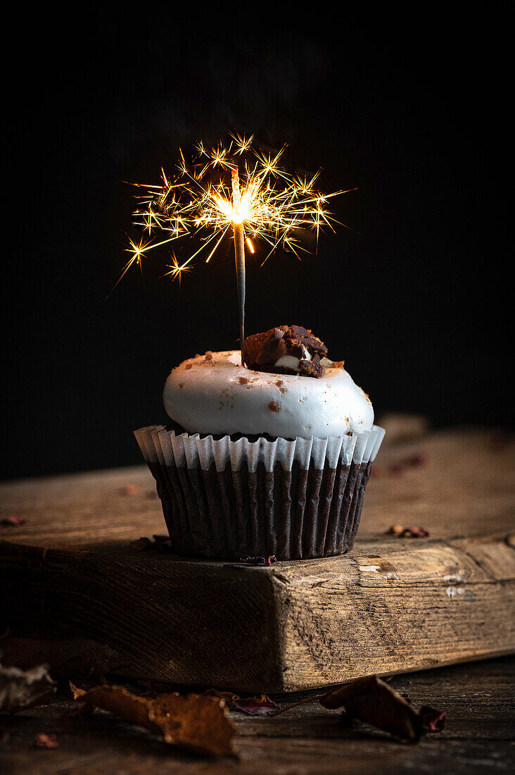 Herbst-Cupcakes mit Marshmallowschaum