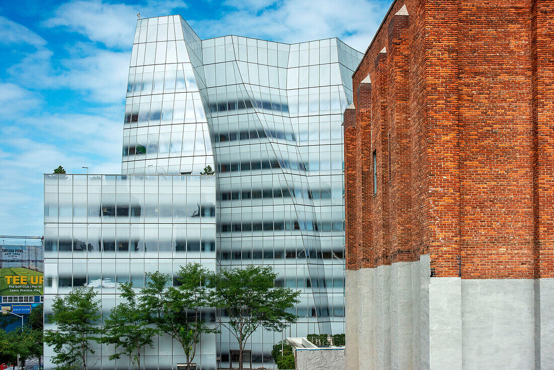 High Line New York City IAC Building Frank Gehry Architektur Chelsea Manhattan New York High Line Park